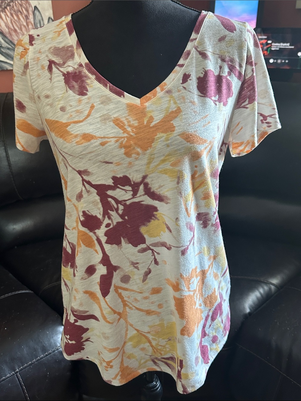 Sonoma Floral V-Neck Tee in White, Maroon & Mustard